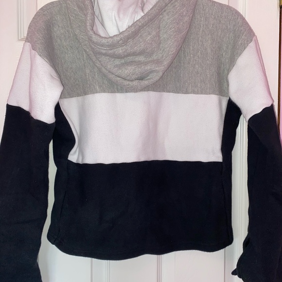 Champion Bell Sleeve Cropped Hoodie - Picture 3 of 5